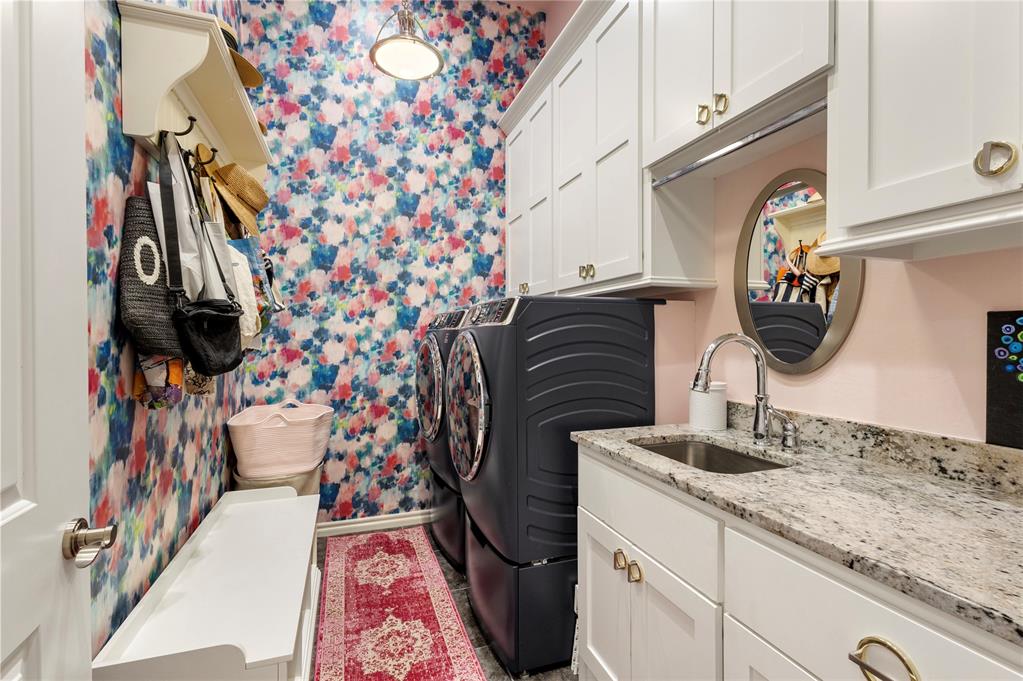Nichols Hills, Oklahoma, 73120, United States, ,4 BathroomsBathrooms,Residential,Active,1894763