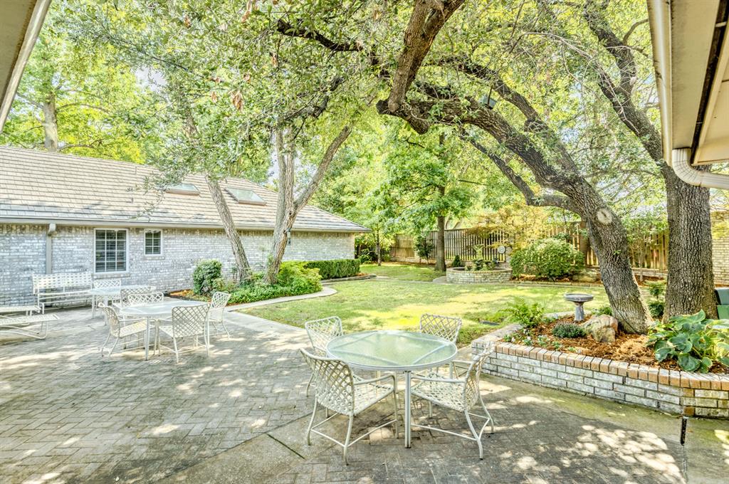 Oklahoma City, Oklahoma, 73120, United States, 5 Bedrooms Bedrooms, ,5 BathroomsBathrooms,Residential,Active,1968374