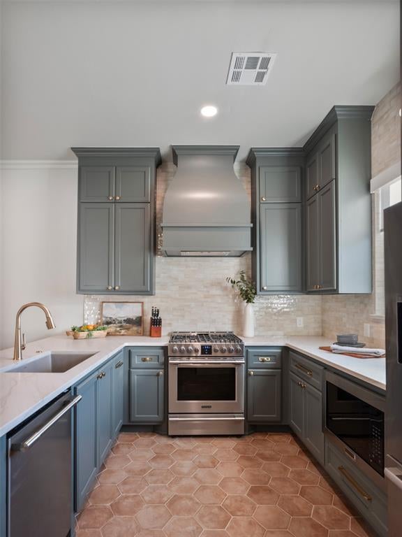 Jones, Oklahoma, 73049, United States, 6 Bedrooms Bedrooms, ,7 BathroomsBathrooms,Residential,Active,1953423