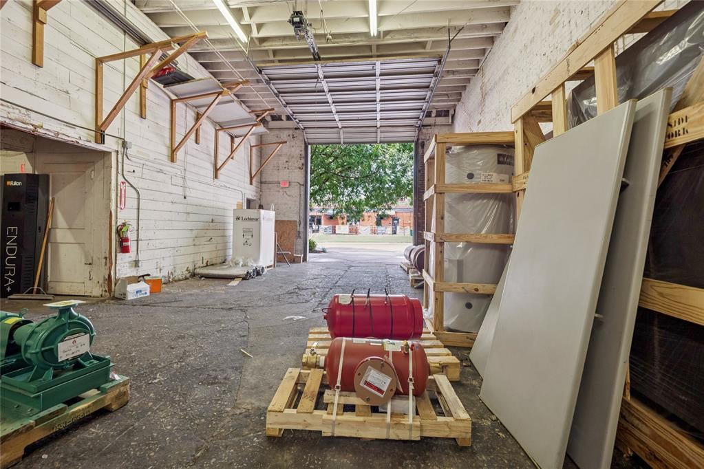 Oklahoma City, Oklahoma, 73104, United States, ,Residential,Active,1944077