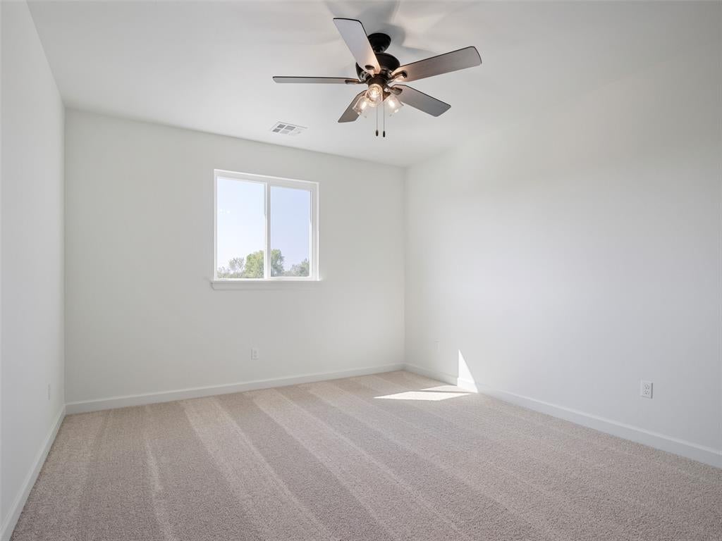 Oklahoma City, Oklahoma, 73151, United States, 4 Bedrooms Bedrooms, ,5 BathroomsBathrooms,Residential,Active,1953377