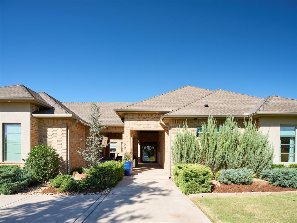 Edmond, Oklahoma, 73034, United States, 4 Bedrooms Bedrooms, ,4 BathroomsBathrooms,Residential,Active,1968109