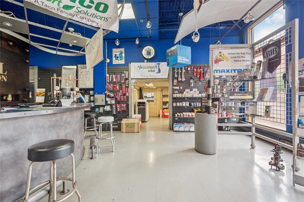 Oklahoma City, Oklahoma, 73104, United States, ,Residential,Active,1944057