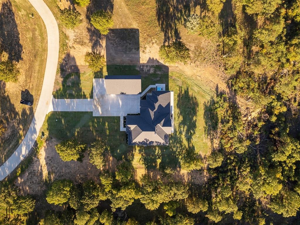 Eufaula, Oklahoma, 74432, United States, 5 Bedrooms Bedrooms, ,6 BathroomsBathrooms,Residential,Active,1905121