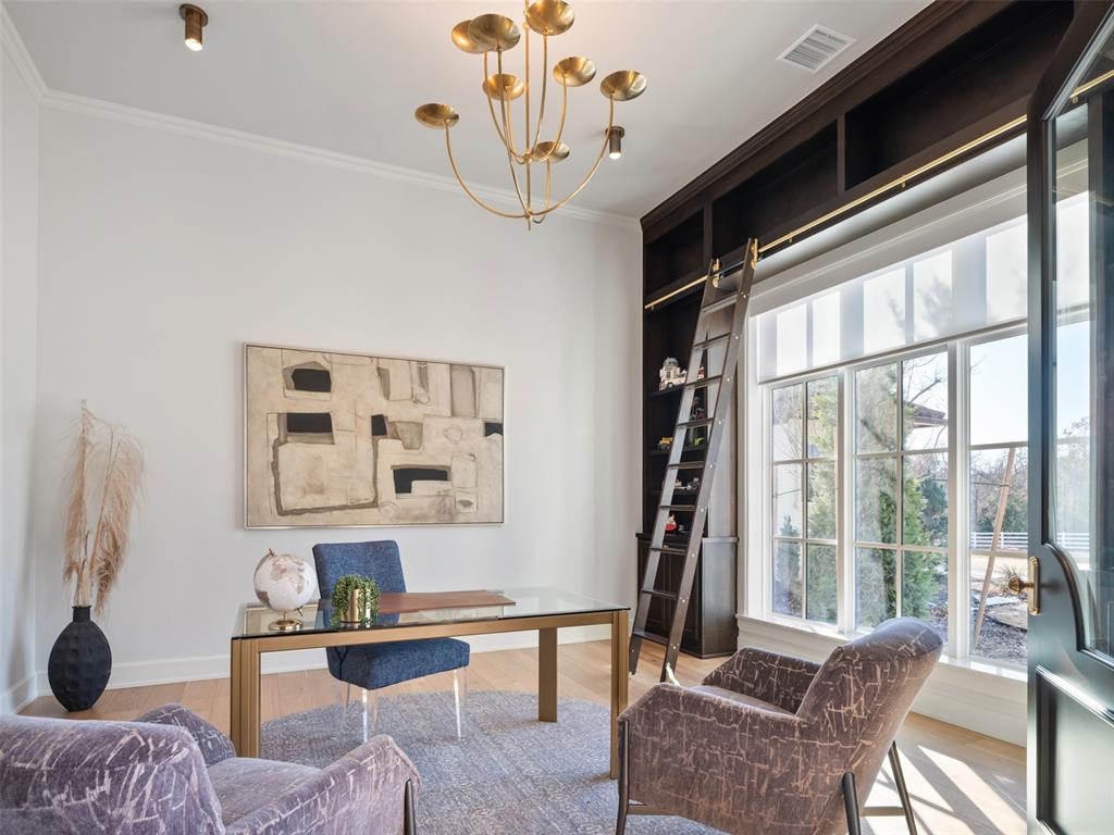 Jones, Oklahoma, 73049, United States, 6 Bedrooms Bedrooms, ,7 BathroomsBathrooms,Residential,Active,1953423