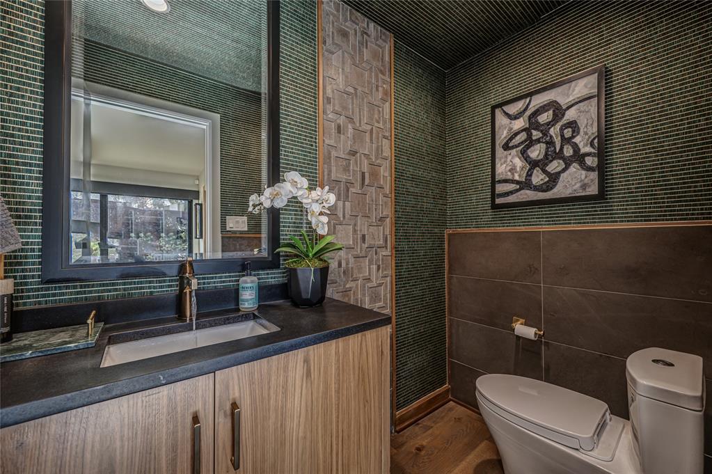 Oklahoma City, Oklahoma, 73118, United States, 4 Bedrooms Bedrooms, ,3 BathroomsBathrooms,Residential,Active,1964274