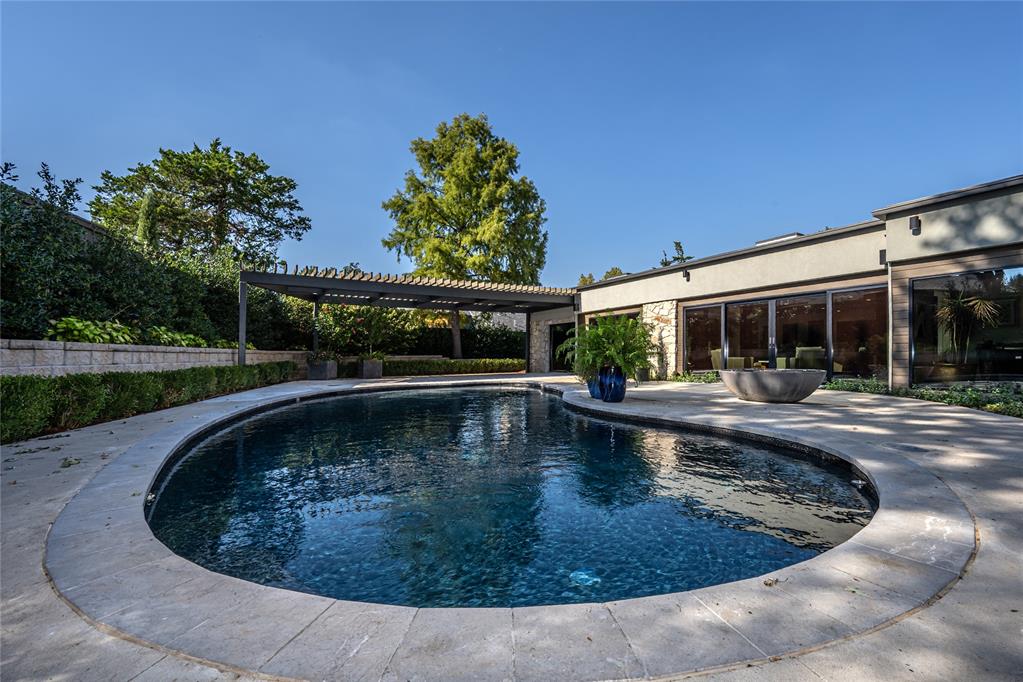 Oklahoma City, Oklahoma, 73118, United States, 4 Bedrooms Bedrooms, ,3 BathroomsBathrooms,Residential,Active,1964274