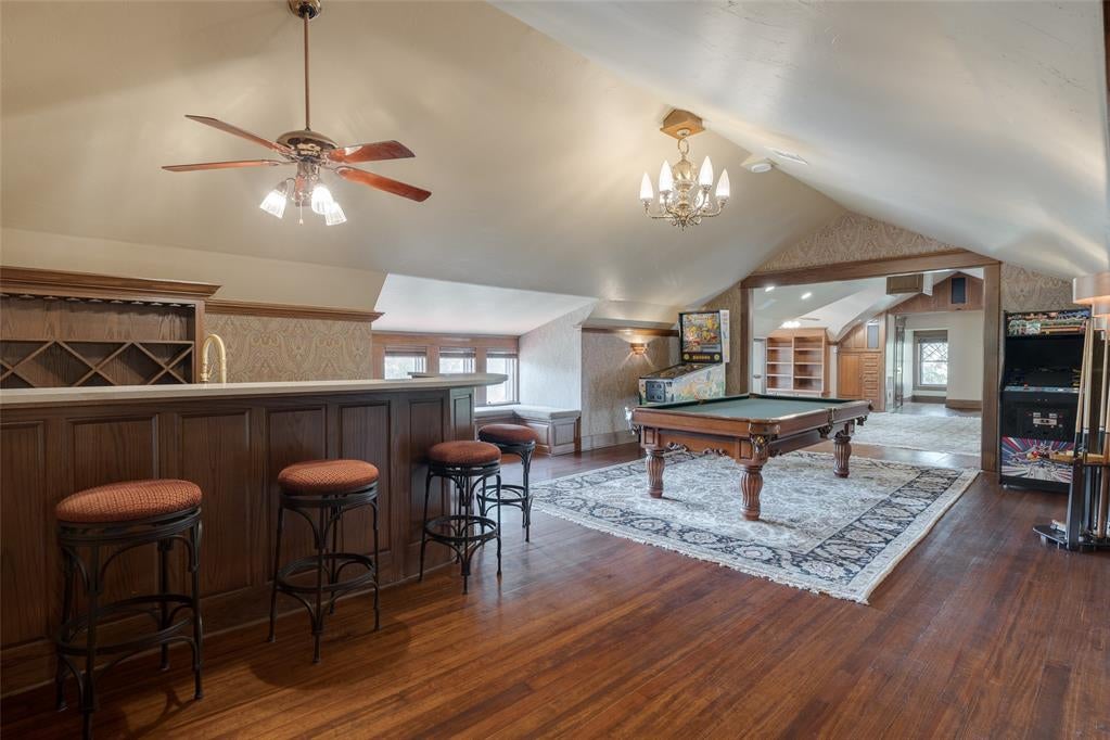 Oklahoma City, Oklahoma, 73103, United States, 5 Bedrooms Bedrooms, ,6 BathroomsBathrooms,Residential,Active,1810381