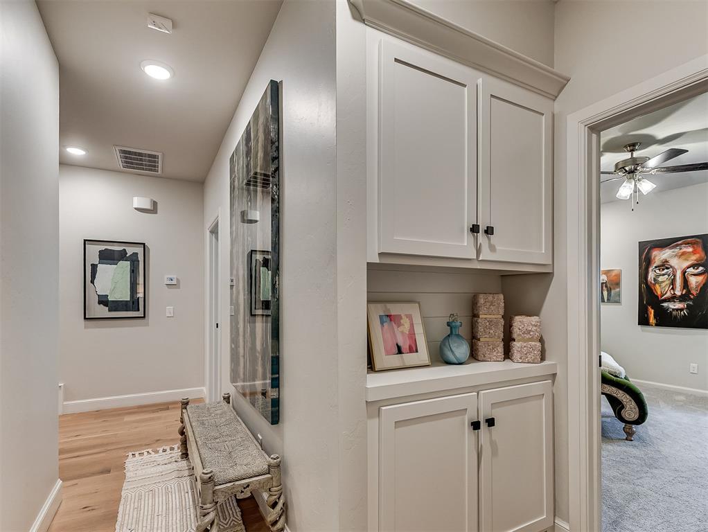 Edmond, Oklahoma, 73034, United States, 4 Bedrooms Bedrooms, ,5 BathroomsBathrooms,Residential,Active,1969655