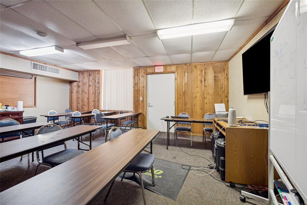 Oklahoma City, Oklahoma, 73104, United States, ,Residential,Active,1944077