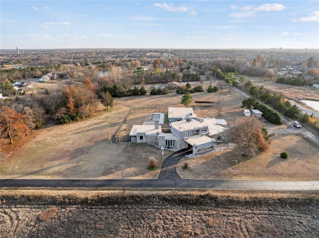 Norman, Oklahoma, 73071, United States, 6 Bedrooms Bedrooms, ,9 BathroomsBathrooms,Residential,Active,1762876