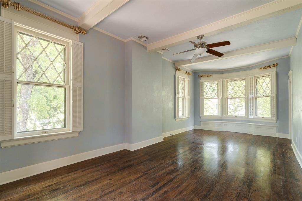 Oklahoma City, Oklahoma, 73103, United States, 5 Bedrooms Bedrooms, ,6 BathroomsBathrooms,Residential,Active,1810381