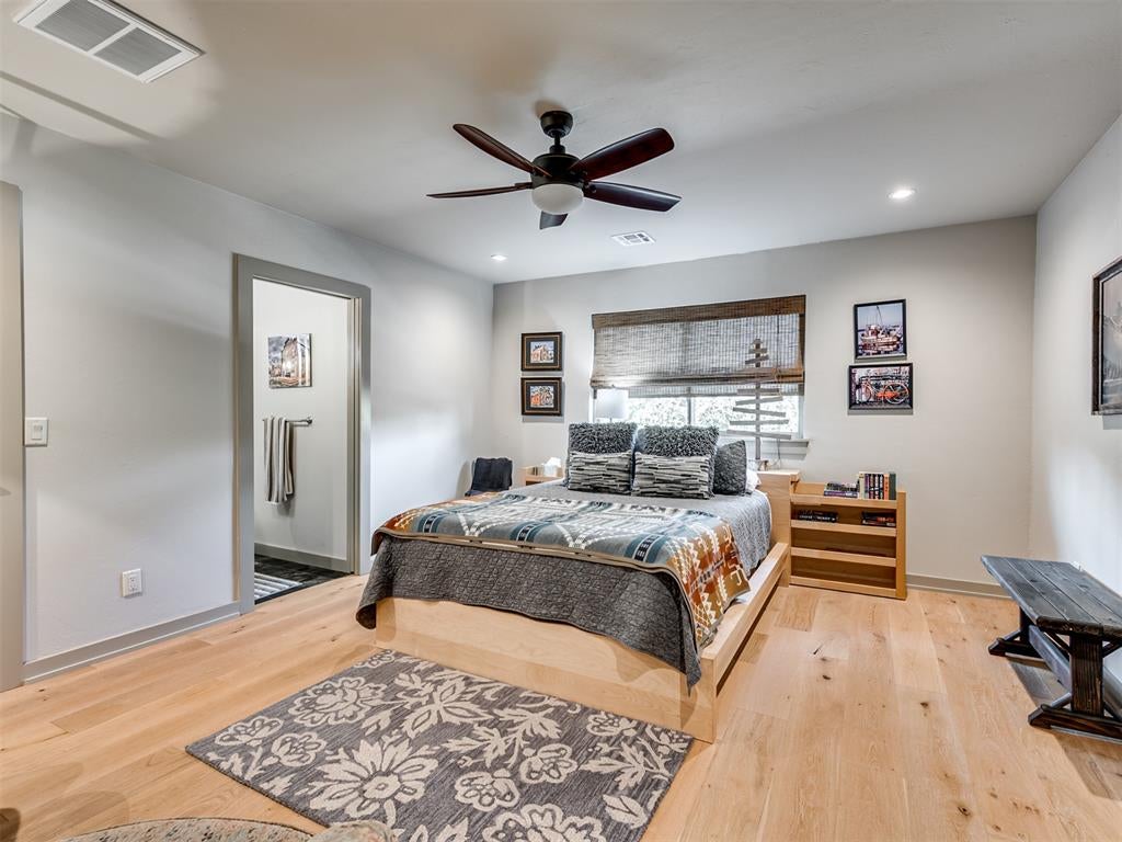 Edmond, Oklahoma, 73034, United States, 4 Bedrooms Bedrooms, ,5 BathroomsBathrooms,Residential,Active,1944017