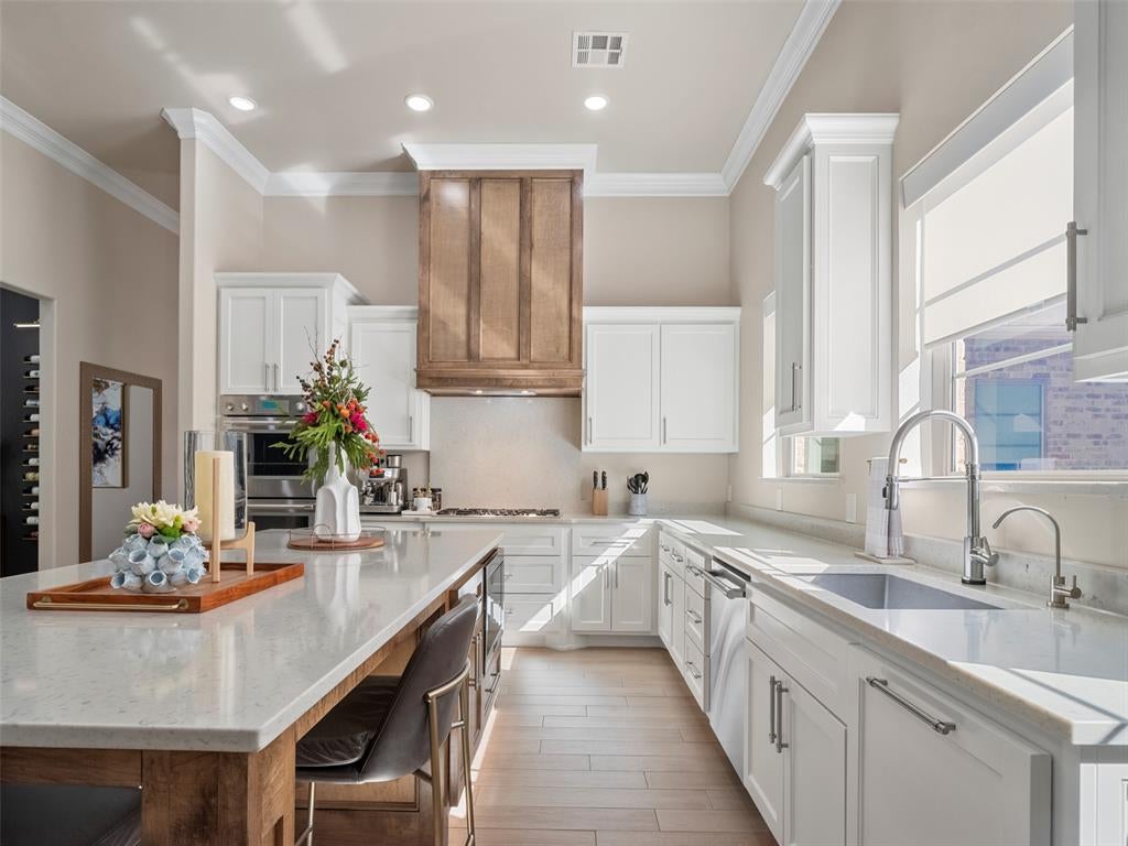 Edmond, Oklahoma, 73034, United States, 4 Bedrooms Bedrooms, ,4 BathroomsBathrooms,Residential,Active,1968109