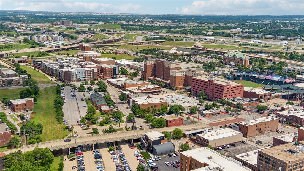 Oklahoma City, Oklahoma, 73104, United States, ,Residential,Active,1944077