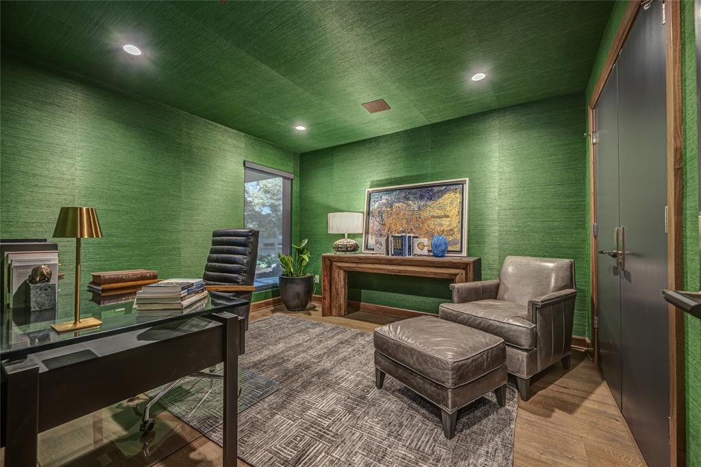 Oklahoma City, Oklahoma, 73118, United States, 4 Bedrooms Bedrooms, ,3 BathroomsBathrooms,Residential,Active,1964274