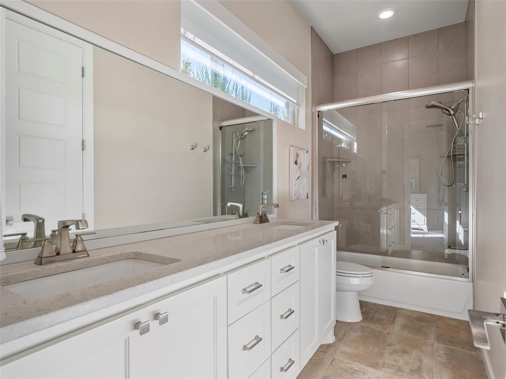 Edmond, Oklahoma, 73034, United States, 4 Bedrooms Bedrooms, ,4 BathroomsBathrooms,Residential,Active,1968109