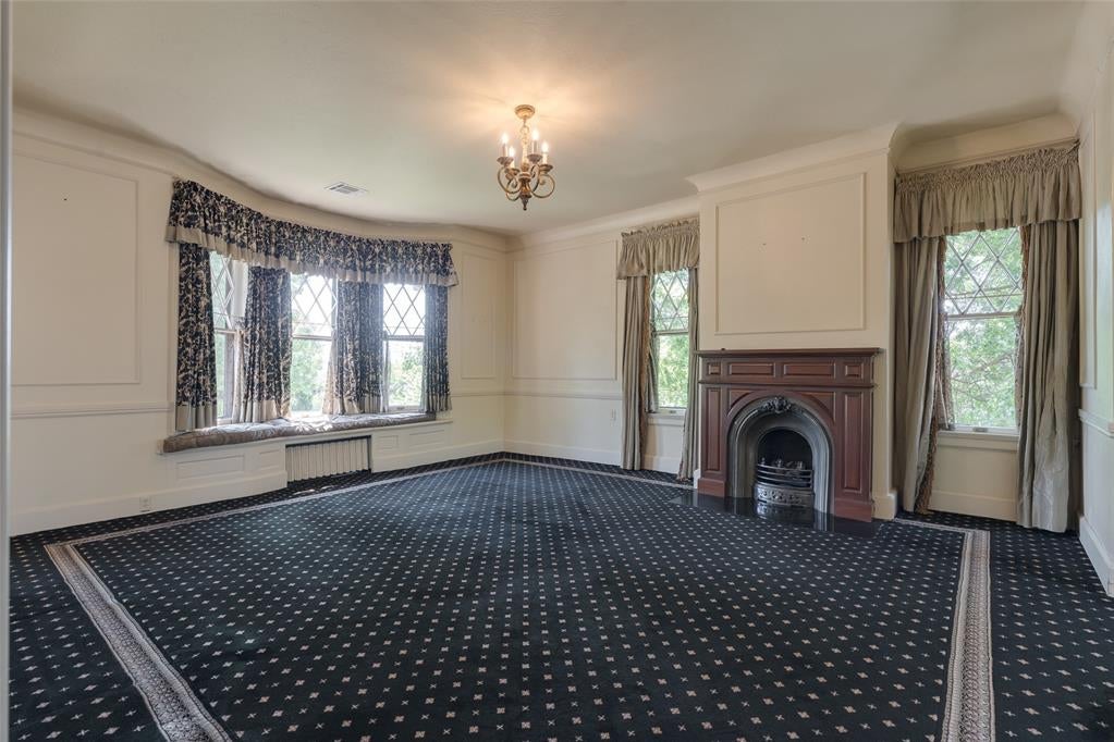 Oklahoma City, Oklahoma, 73103, United States, 5 Bedrooms Bedrooms, ,6 BathroomsBathrooms,Residential,Active,1810381