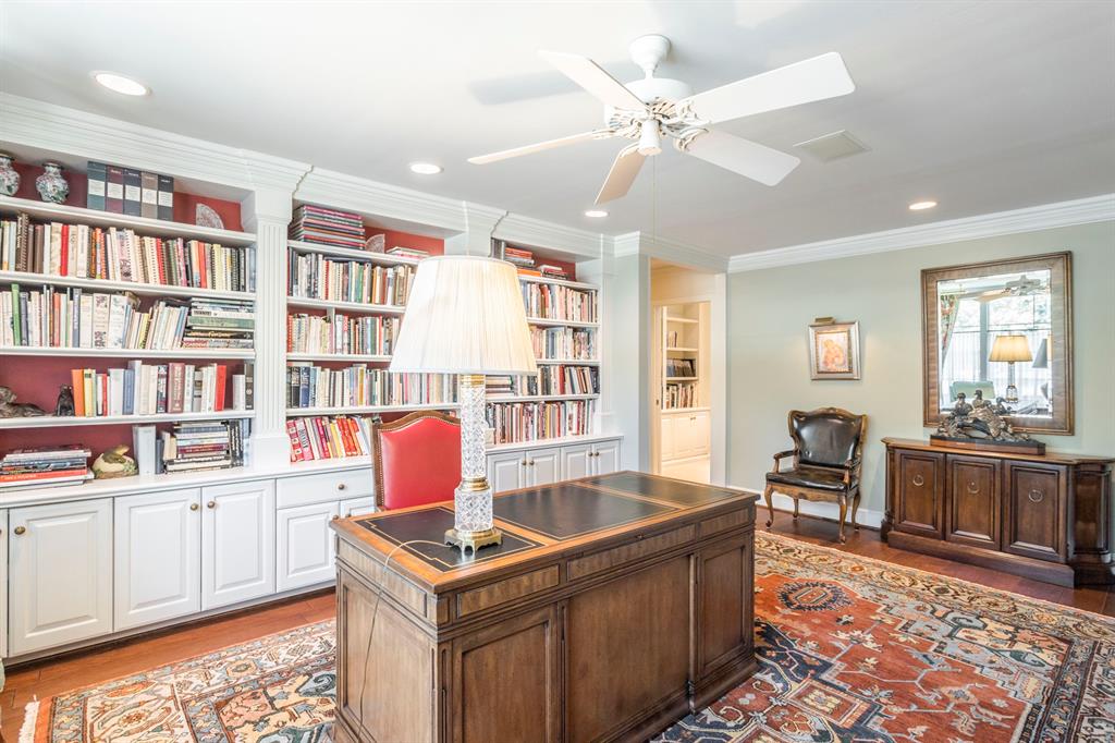 Oklahoma City, Oklahoma, 73120, United States, 5 Bedrooms Bedrooms, ,5 BathroomsBathrooms,Residential,Active,1968374