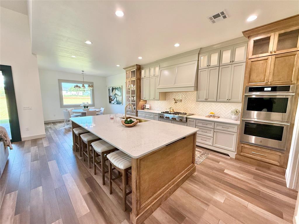 Newalla, Oklahoma, 74857, United States, 4 Bedrooms Bedrooms, ,4 BathroomsBathrooms,Residential,Active,1843426