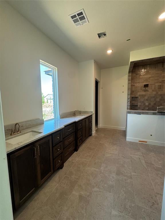 Oklahoma City, Oklahoma, 73151, United States, 4 Bedrooms Bedrooms, ,5 BathroomsBathrooms,Residential,Active,1843387