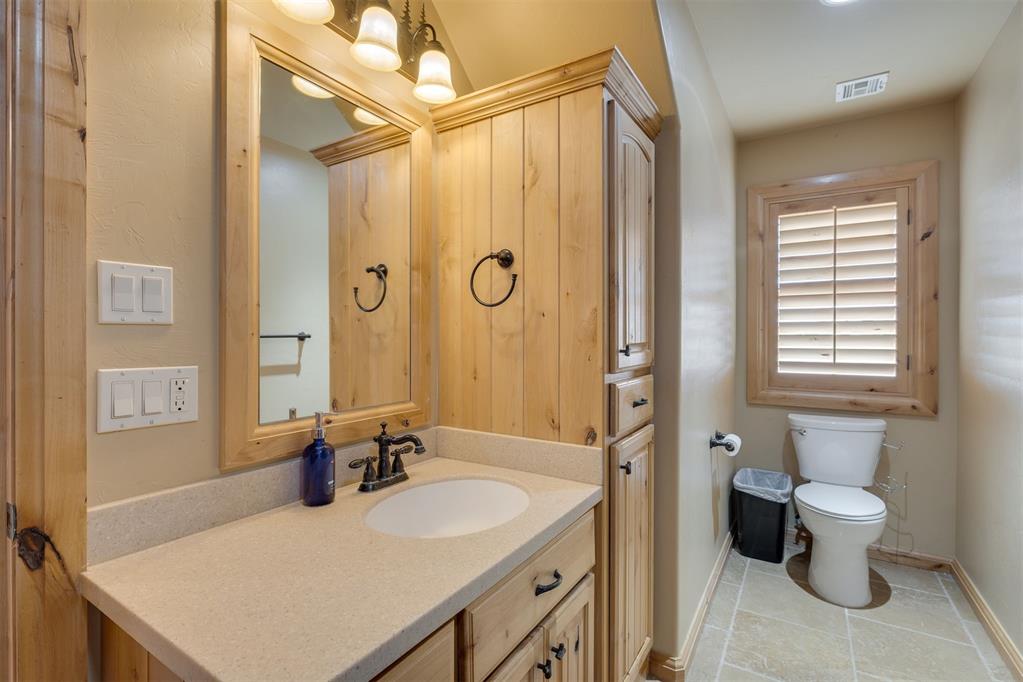 Yukon, Oklahoma, 73099, United States, 4 Bedrooms Bedrooms, ,3 BathroomsBathrooms,Residential,Active,1748803