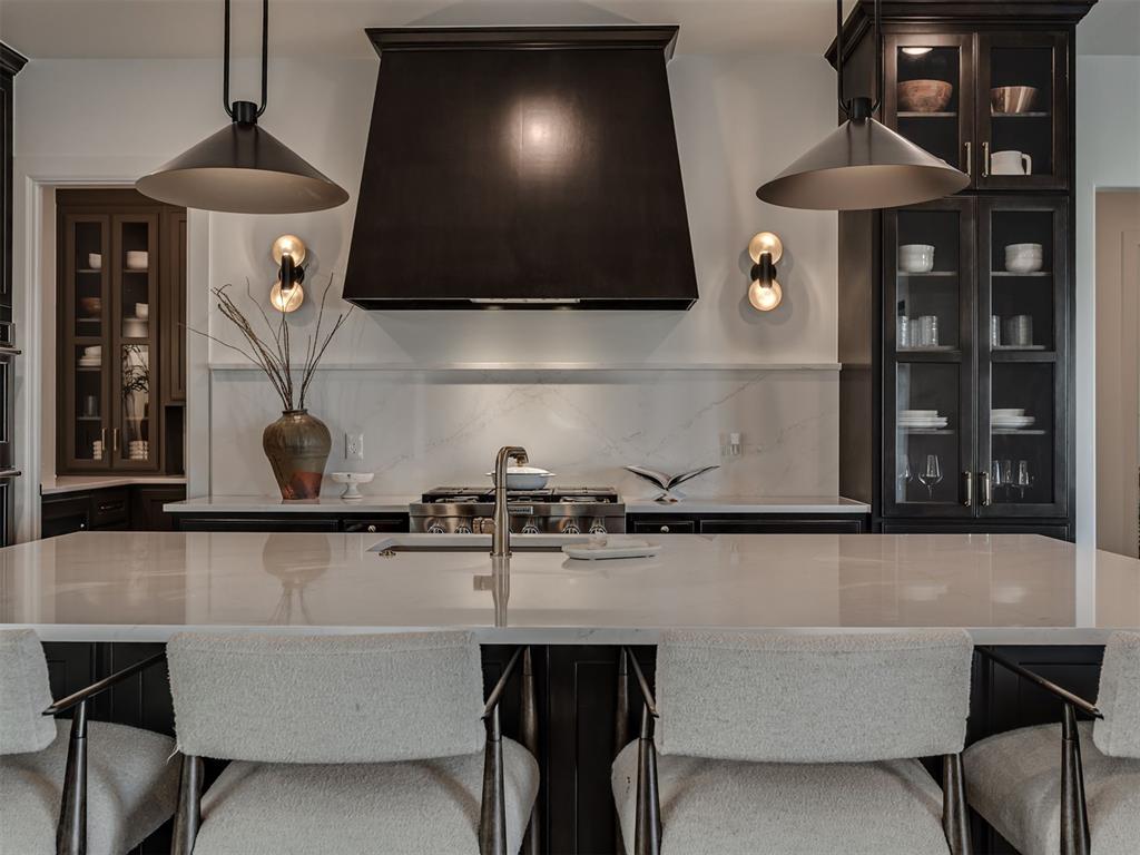 Edmond, Oklahoma, 73034, United States, 4 Bedrooms Bedrooms, ,5 BathroomsBathrooms,Residential,Active,2009414