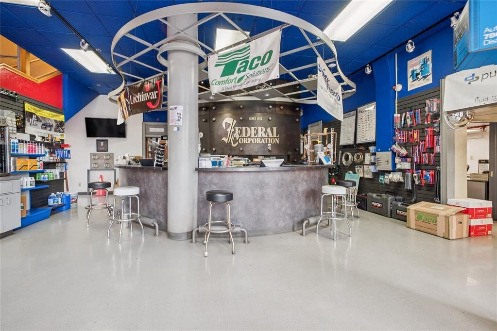 Oklahoma City, Oklahoma, 73104, United States, ,Residential,Active,1944057