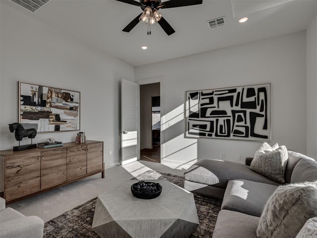 Edmond, Oklahoma, 73034, United States, 4 Bedrooms Bedrooms, ,5 BathroomsBathrooms,Residential,Active,2009414