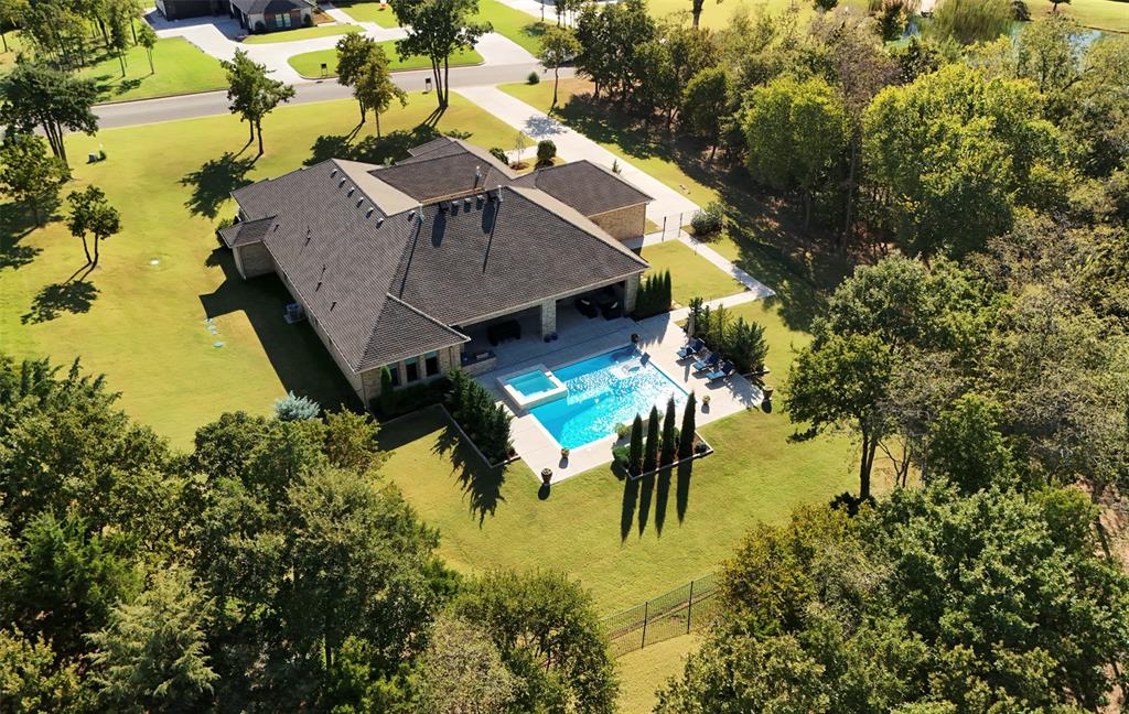 Edmond, Oklahoma, 73034, United States, 4 Bedrooms Bedrooms, ,4 BathroomsBathrooms,Residential,Active,1968109