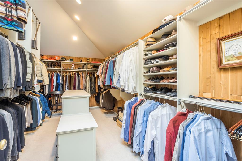 Oklahoma City, Oklahoma, 73120, United States, 5 Bedrooms Bedrooms, ,5 BathroomsBathrooms,Residential,Active,1968374