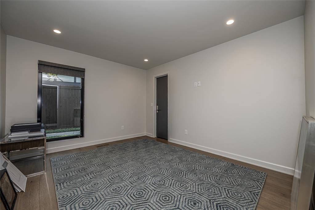 Oklahoma City, Oklahoma, 73118, United States, 4 Bedrooms Bedrooms, ,3 BathroomsBathrooms,Residential,Active,1964274