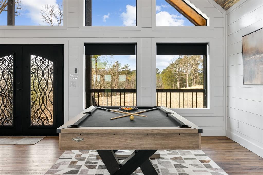 Broken Bow, Oklahoma, 74728, United States, 4 Bedrooms Bedrooms, ,4 BathroomsBathrooms,Residential,Active,1898222