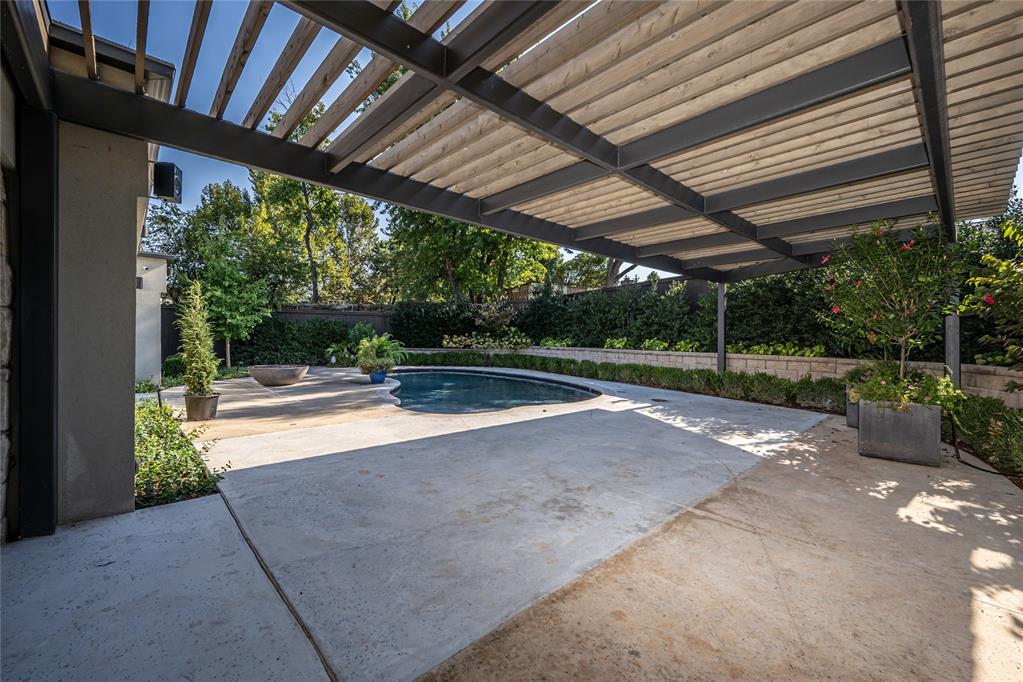 Oklahoma City, Oklahoma, 73118, United States, 4 Bedrooms Bedrooms, ,3 BathroomsBathrooms,Residential,Active,1964274