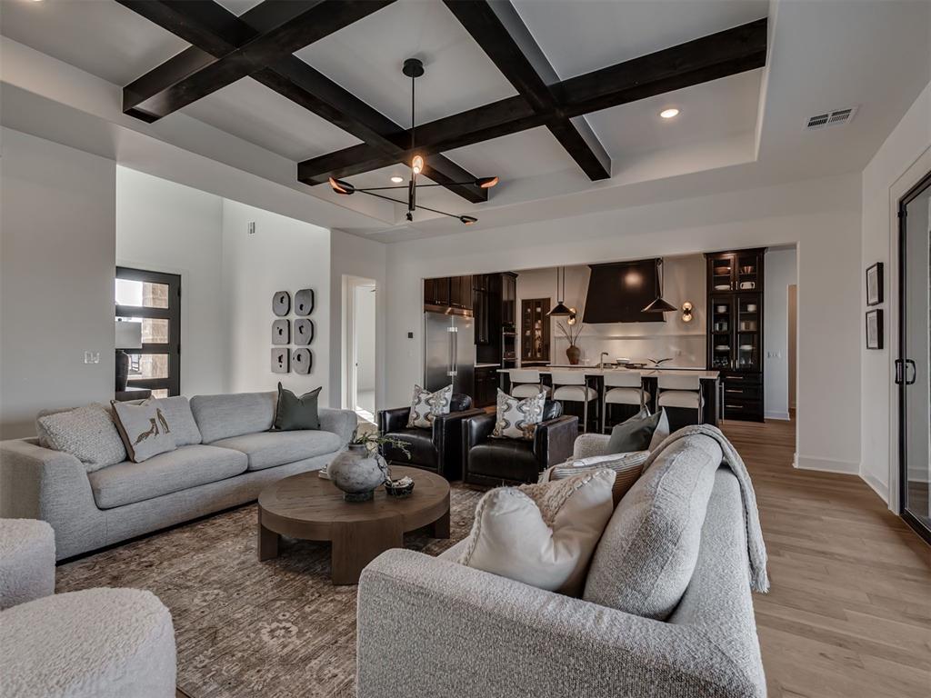 Edmond, Oklahoma, 73034, United States, 4 Bedrooms Bedrooms, ,5 BathroomsBathrooms,Residential,Active,2009414