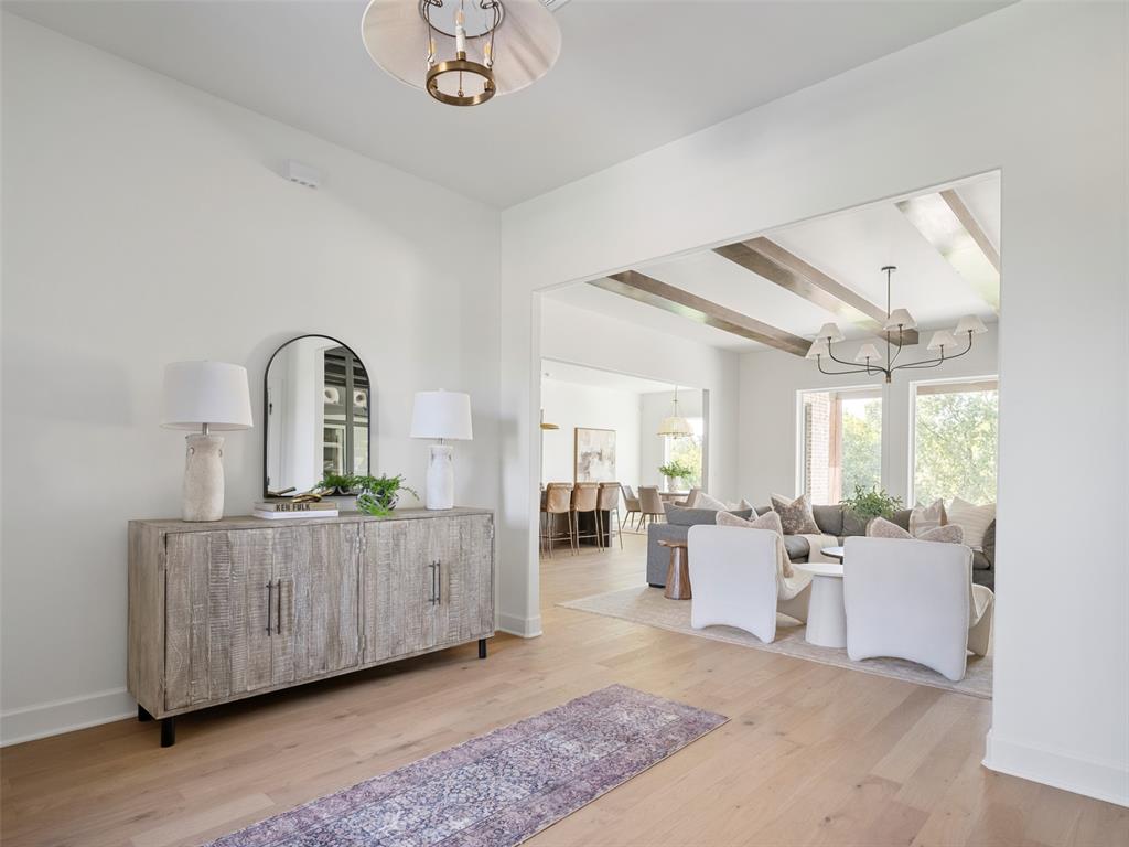 Oklahoma City, Oklahoma, 73151, United States, 4 Bedrooms Bedrooms, ,5 BathroomsBathrooms,Residential,Active,1953377