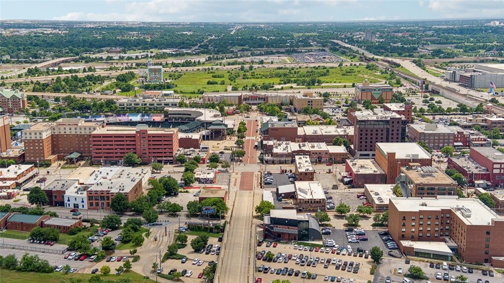 Oklahoma City, Oklahoma, 73104, United States, ,Residential,Active,1944077