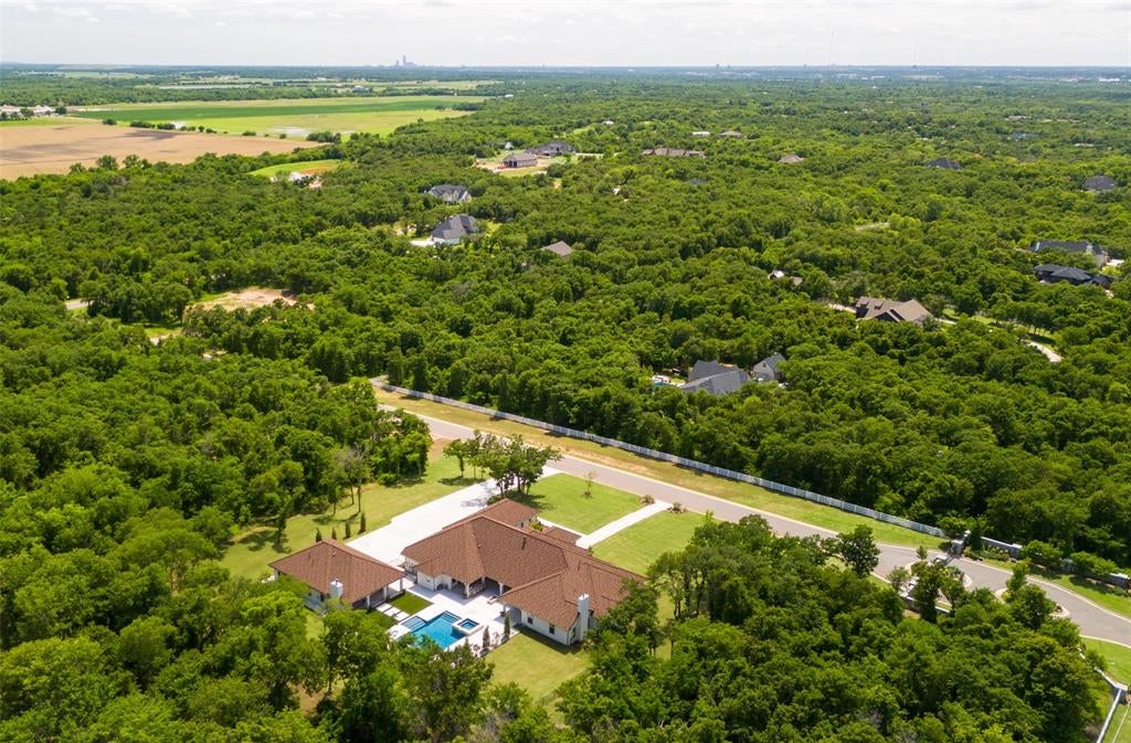 Jones, Oklahoma, 73049, United States, 6 Bedrooms Bedrooms, ,7 BathroomsBathrooms,Residential,Active,1953423