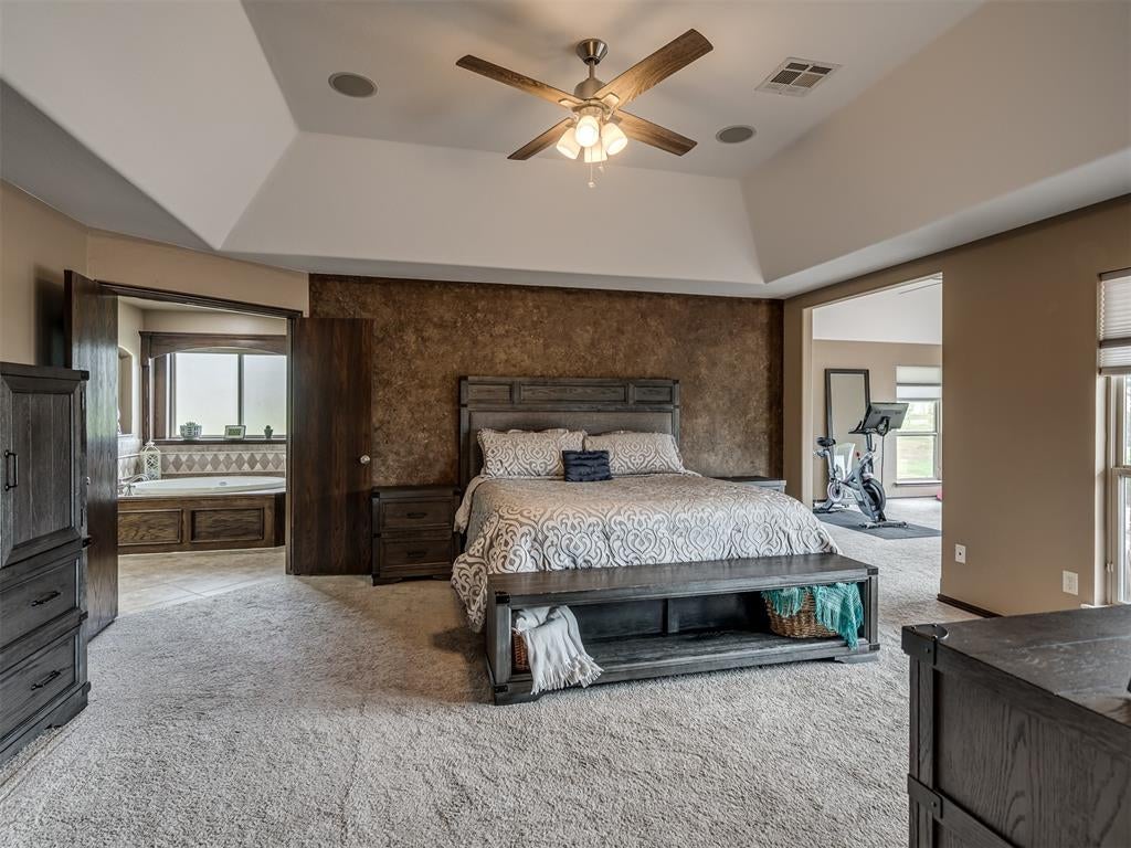 Tuttle, Oklahoma, 73089, United States, 4 Bedrooms Bedrooms, ,4 BathroomsBathrooms,Residential,Active,1899867