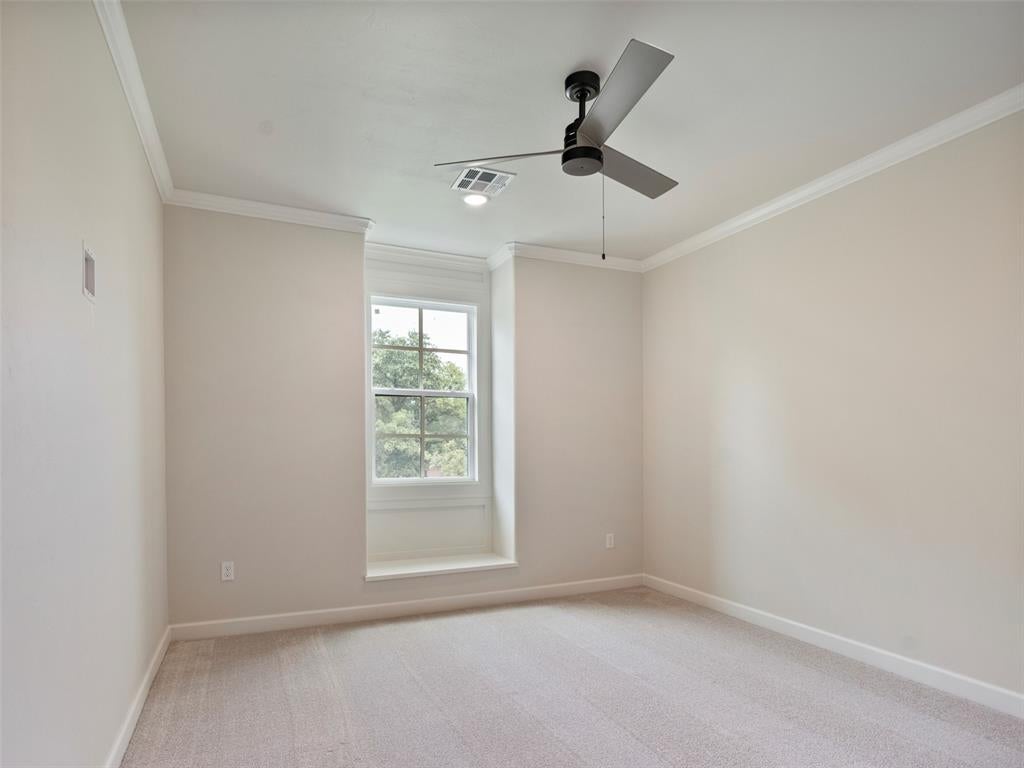 Edmond, Oklahoma, 73049, United States, 4 Bedrooms Bedrooms, ,6 BathroomsBathrooms,Residential,Active,1927661
