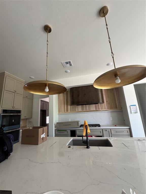 Oklahoma City, Oklahoma, 73151, United States, 4 Bedrooms Bedrooms, ,5 BathroomsBathrooms,Residential,Active,1843387