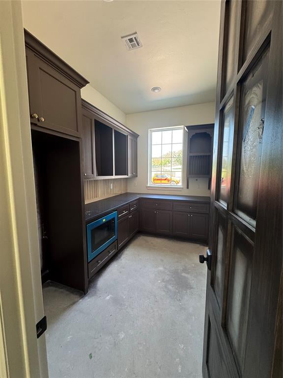 Oklahoma City, Oklahoma, 73151, United States, 4 Bedrooms Bedrooms, ,5 BathroomsBathrooms,Residential,Active,1843387