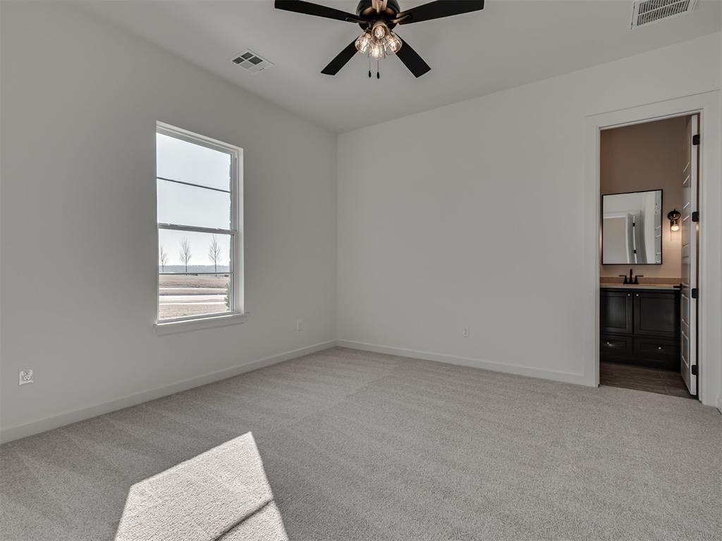 Edmond, Oklahoma, 73034, United States, 4 Bedrooms Bedrooms, ,5 BathroomsBathrooms,Residential,Active,2009414