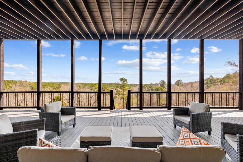 Broken Bow, Oklahoma, 74728, United States, 4 Bedrooms Bedrooms, ,4 BathroomsBathrooms,Residential,Active,1898222