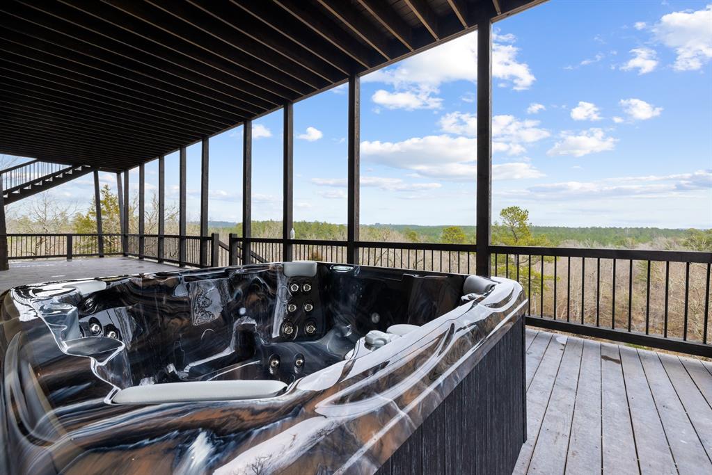 Broken Bow, Oklahoma, 74728, United States, 4 Bedrooms Bedrooms, ,4 BathroomsBathrooms,Residential,Active,1898222