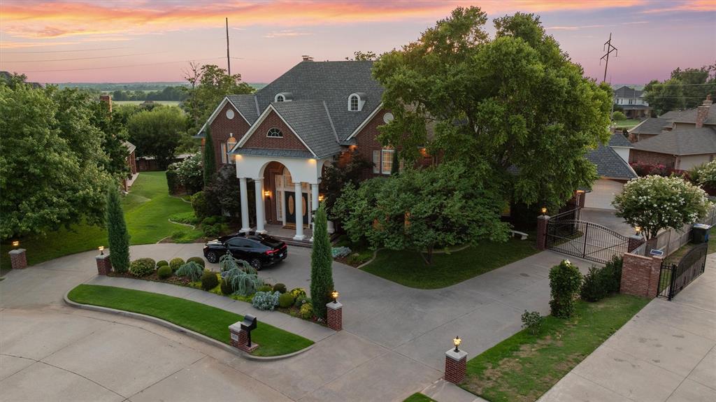 Norman, Oklahoma, 73072, United States, 5 Bedrooms Bedrooms, ,6 BathroomsBathrooms,Residential,Active,1894789