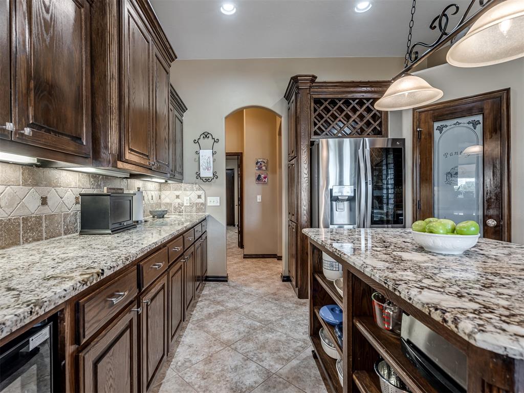 Tuttle, Oklahoma, 73089, United States, 4 Bedrooms Bedrooms, ,4 BathroomsBathrooms,Residential,Active,1899867