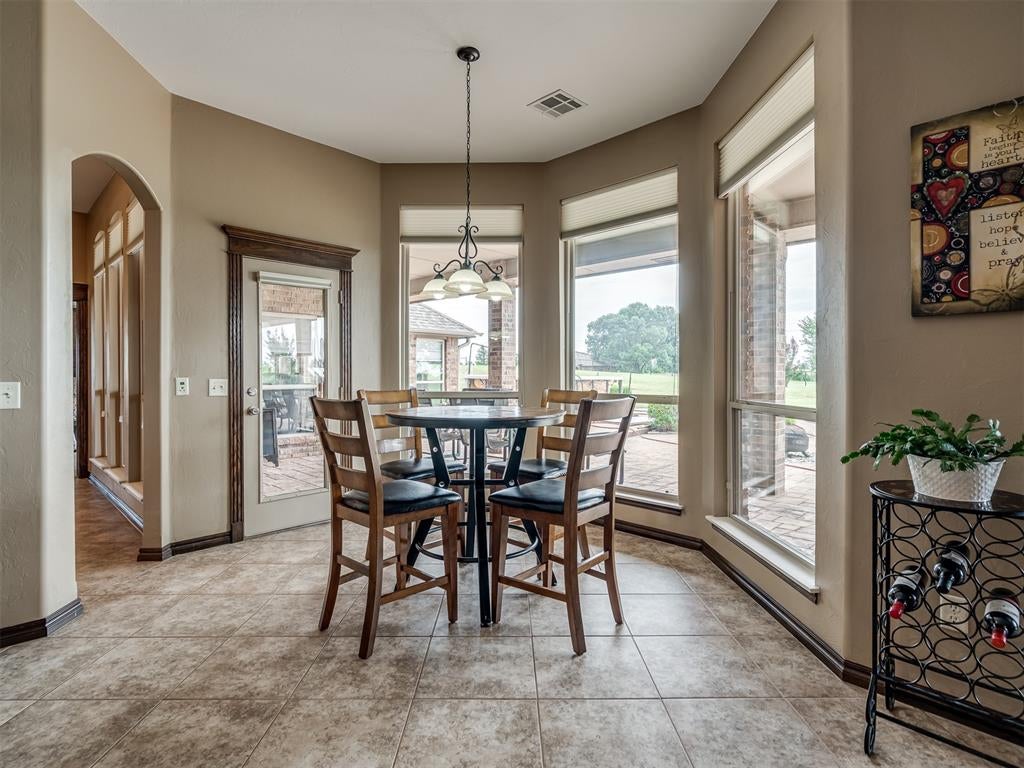 Tuttle, Oklahoma, 73089, United States, 4 Bedrooms Bedrooms, ,4 BathroomsBathrooms,Residential,Active,1899867