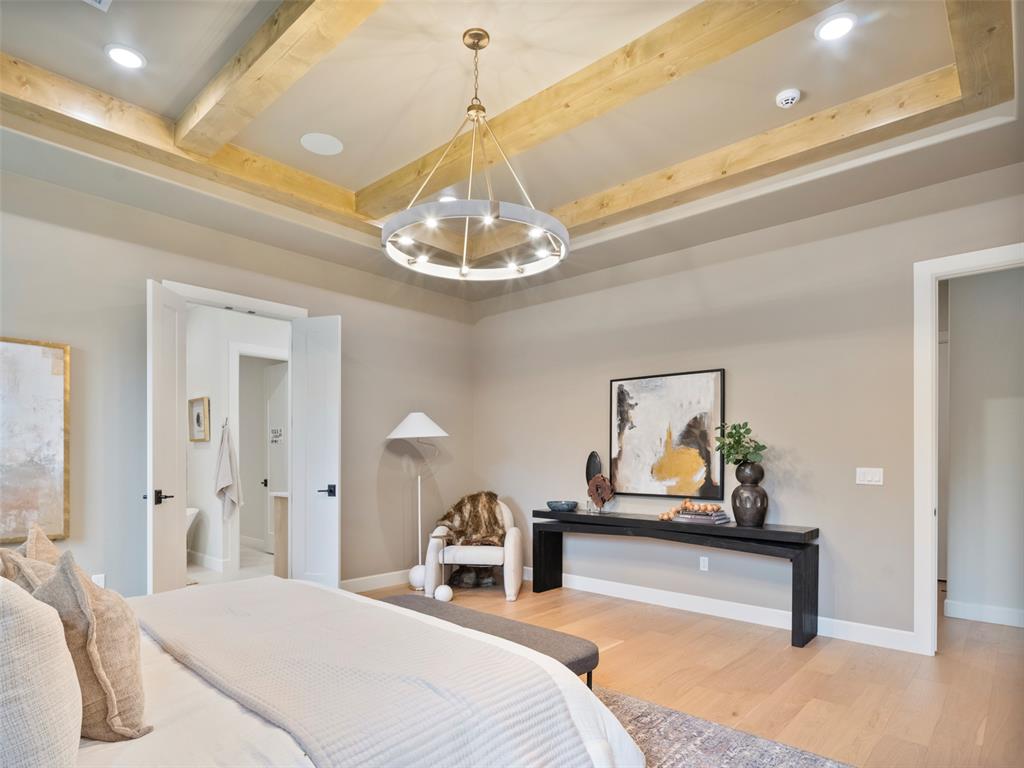 Edmond, Oklahoma, 73049, United States, 4 Bedrooms Bedrooms, ,6 BathroomsBathrooms,Residential,Active,1927661