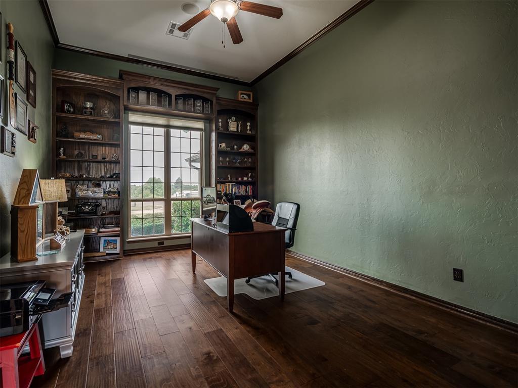 Tuttle, Oklahoma, 73089, United States, 4 Bedrooms Bedrooms, ,4 BathroomsBathrooms,Residential,Active,1899867